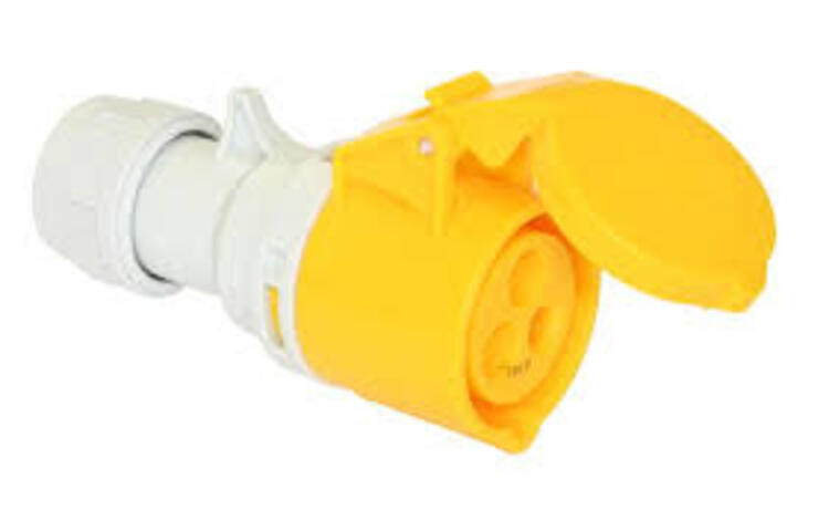 Trailing Socket 32Amp 3P Yellow 110v