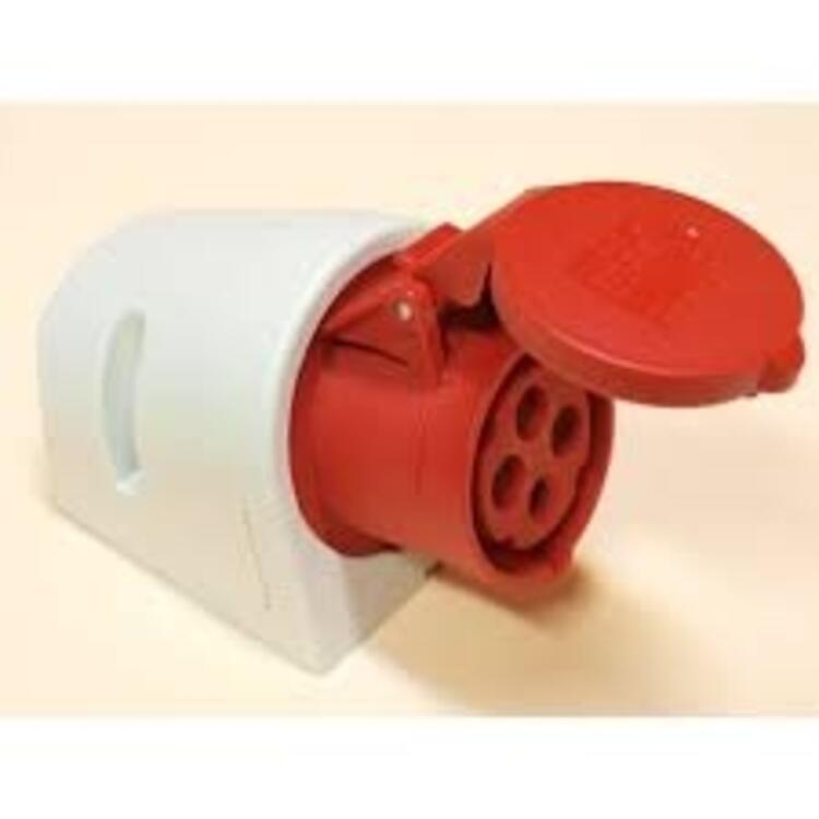 Wall Socket 16Amp 4P IP44 415v Red